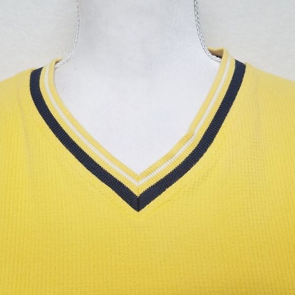 VINTAGE Tommy Hilfiger Yellow V-neck Thermal Tee - Picture 6 of 13